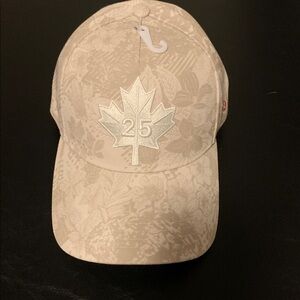 Lululemon Athletica Beige Team Canada Cap with Subtle Pattern, S/M, NWT